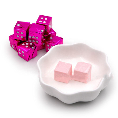 Saveur douce halal de fraise d'OEM de sucrerie de Tablettes dures de sucrerie de cube en lait