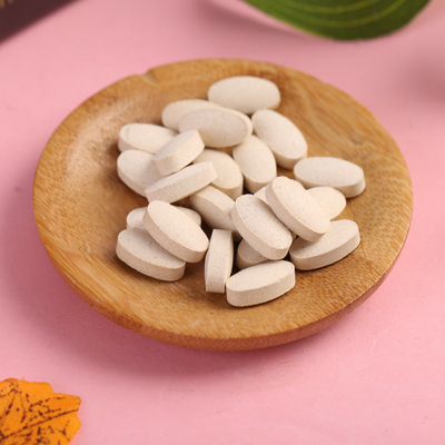 la racine nutritionnelle de Maca des suppléments des hommes 500mg marque sur tablette le supplément de fines herbes naturel de 100%